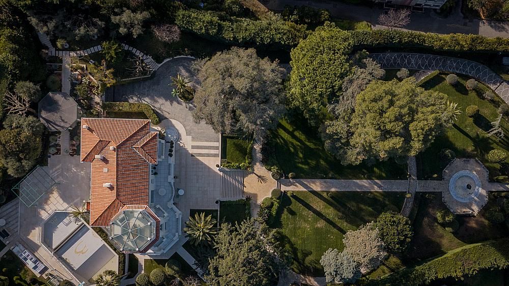 Property photo 3 of 48