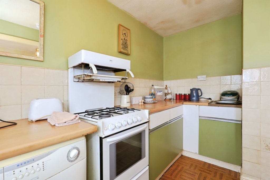 Property photo 3 of 13