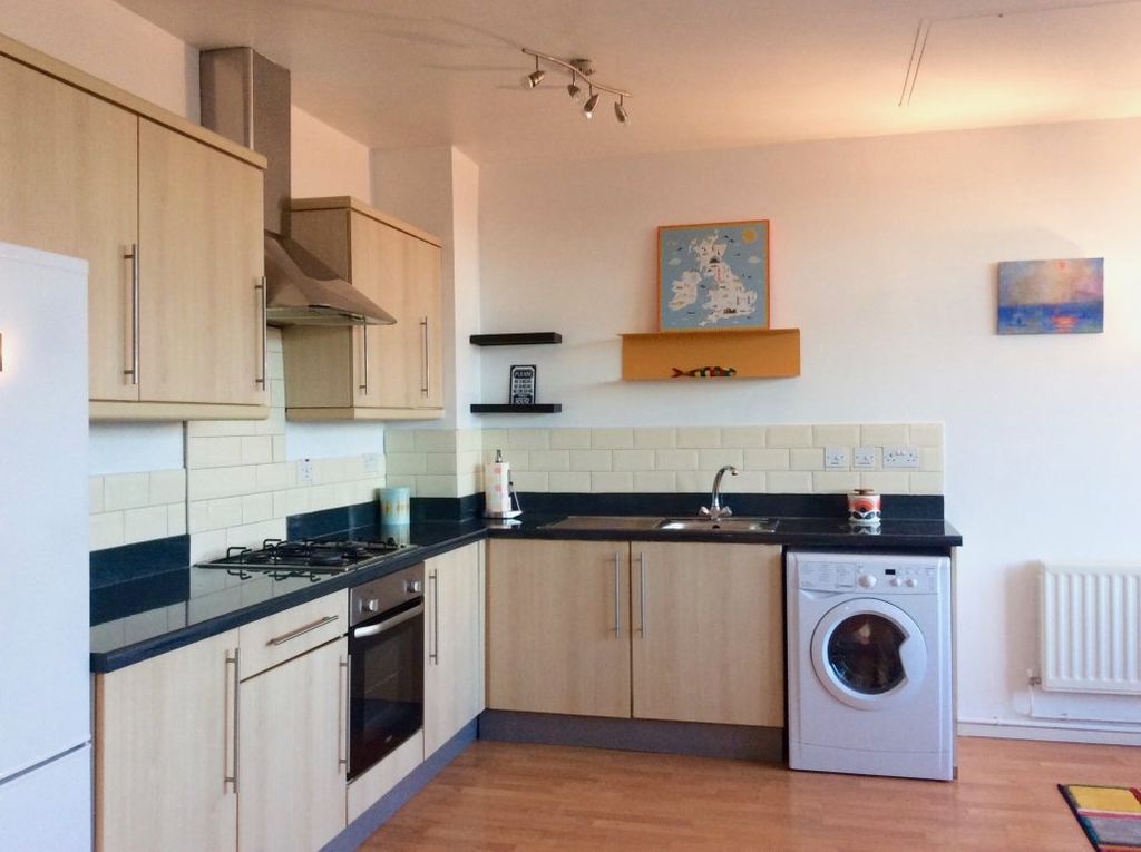 Property photo 2 of 12 Ps-64-Kitchen-1030x769