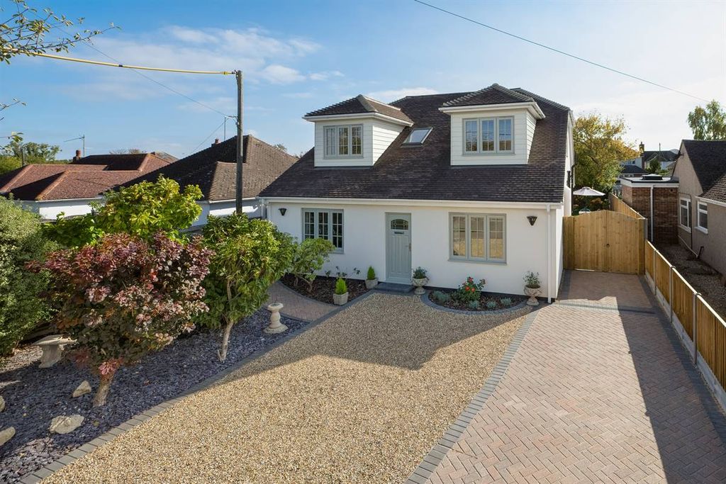 Property photo 1 of 31