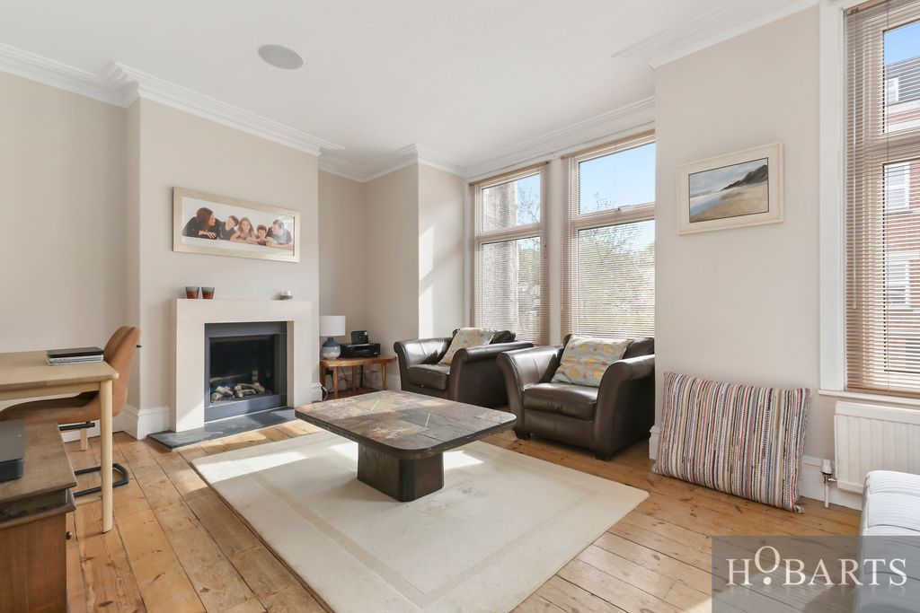 Property photo 2 of 18 Gallery