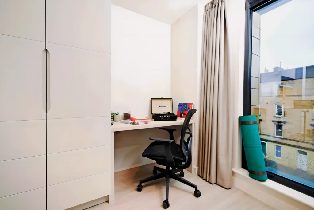 Property photo 1 of 50