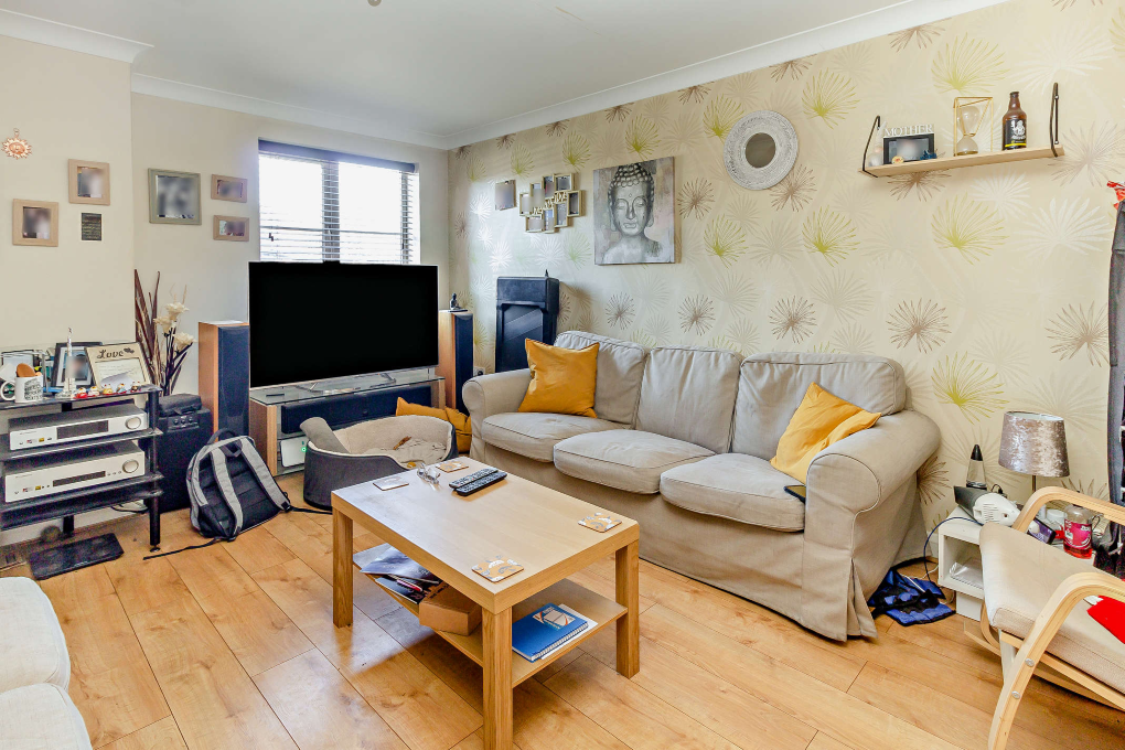 Property photo 2 of 12