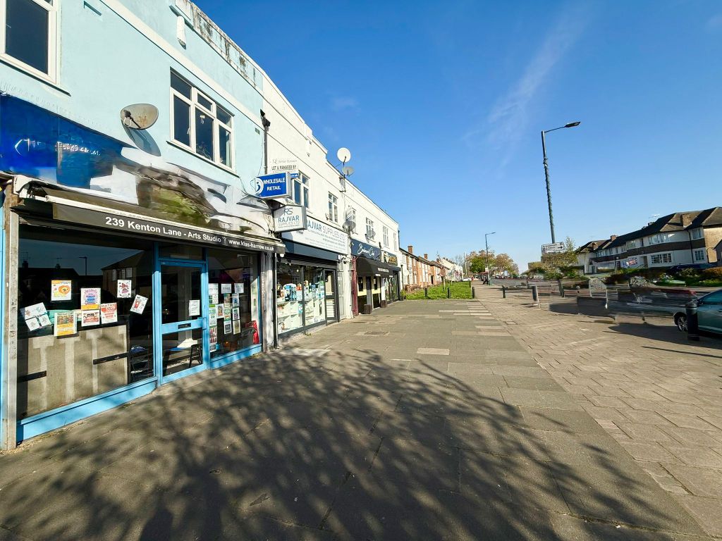 Property photo 3 of 20 239 Kenton Lane, Kenton, Ha3 8Rp (3)