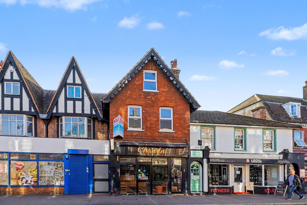 Property photo 1 of 18 89A High Street, Orpington, Br6 0Lf