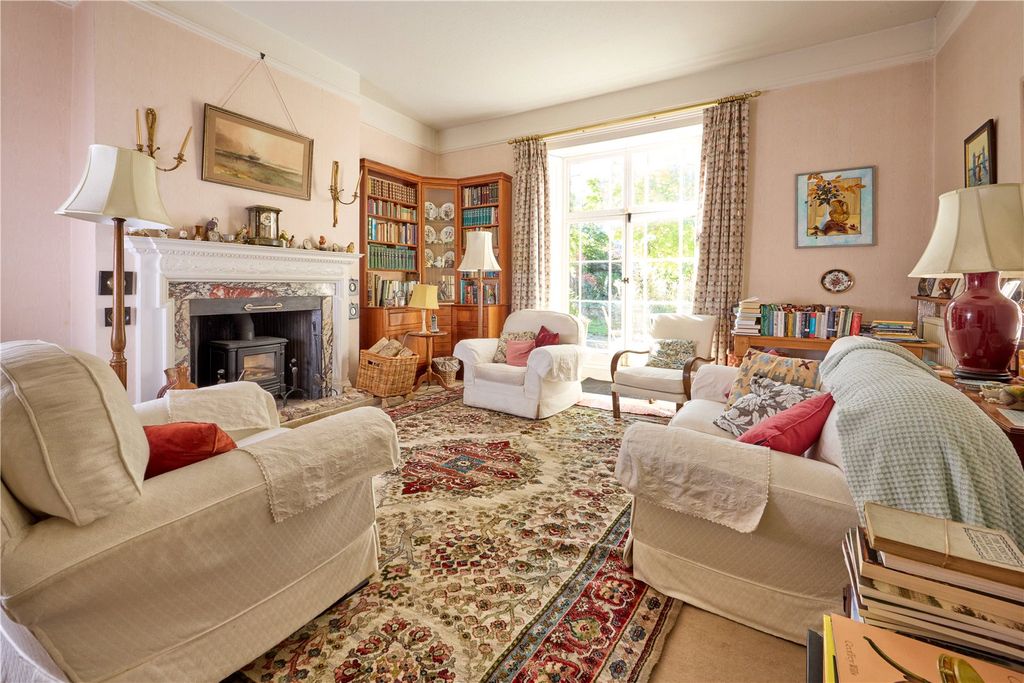 Property photo 2 of 13 Drawing Room