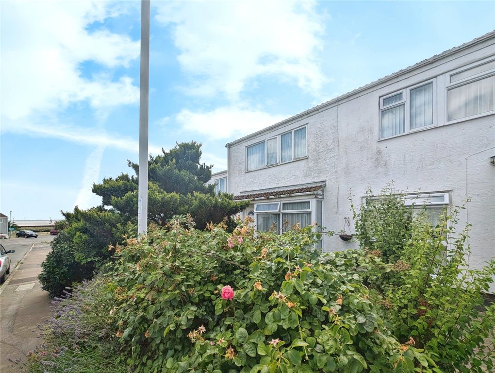Property photo 1 of 5 Picture No. 15