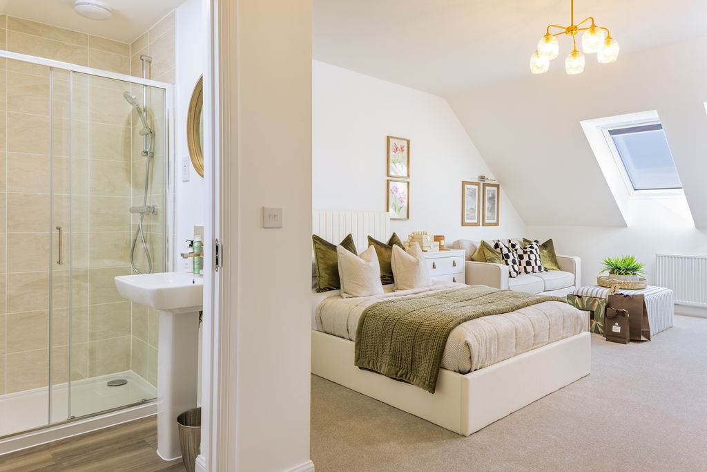 Property photo 3 of 8 Main Bedroom With En-Suite Of The Woodcote At The Poppies