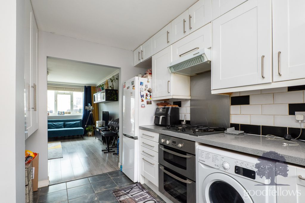 Property photo 3 of 13 Picture No. 04
