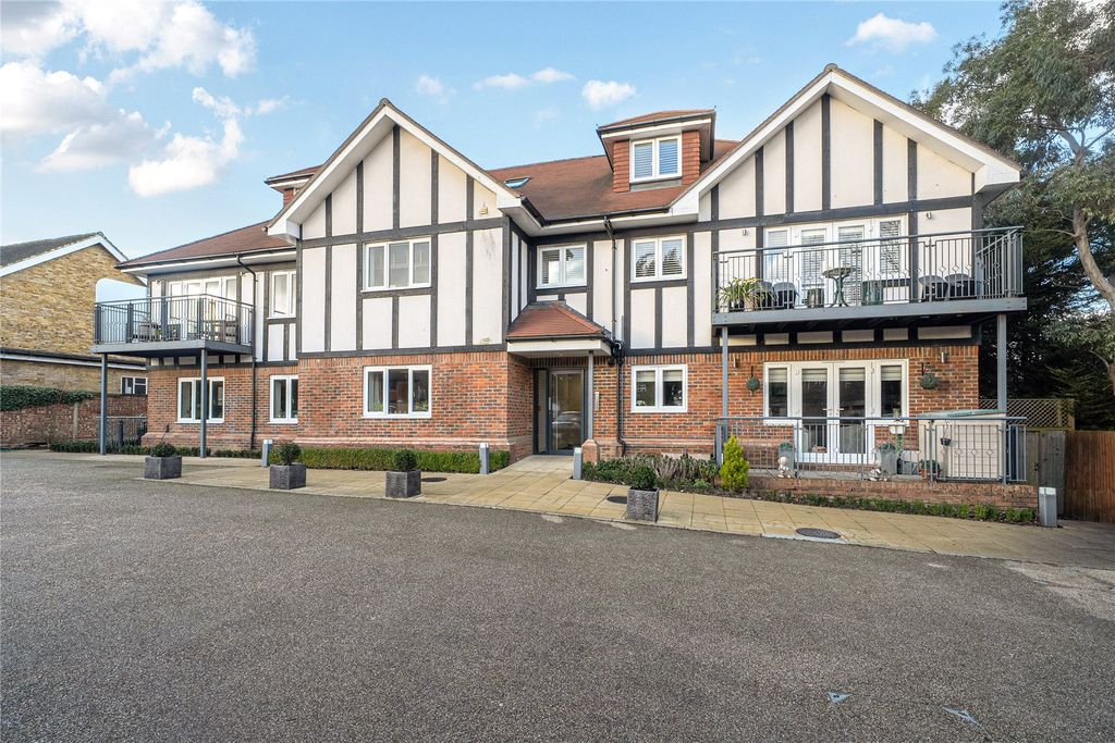 Property photo 1 of 20 Picture No. 19