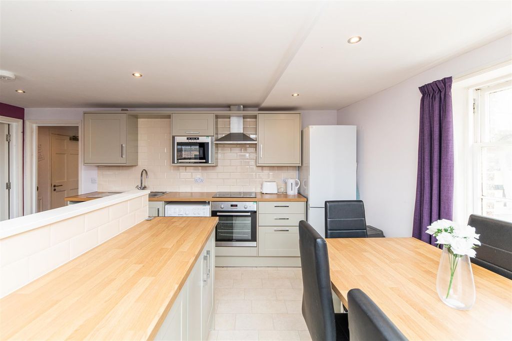 Property photo 2 of 11 Edit-5163.Jpg