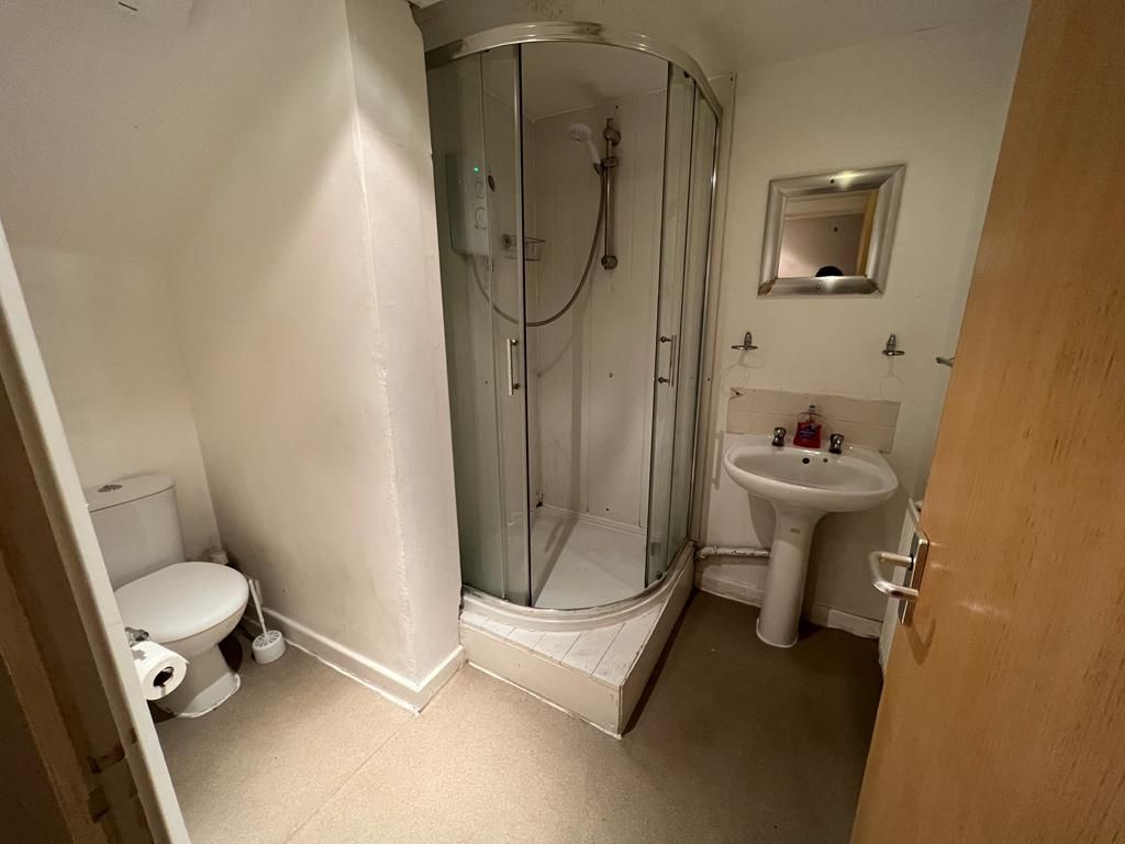 Property photo 3 of 4