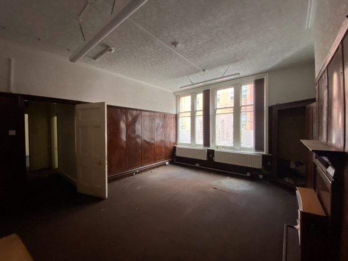 Property photo 3 of 5