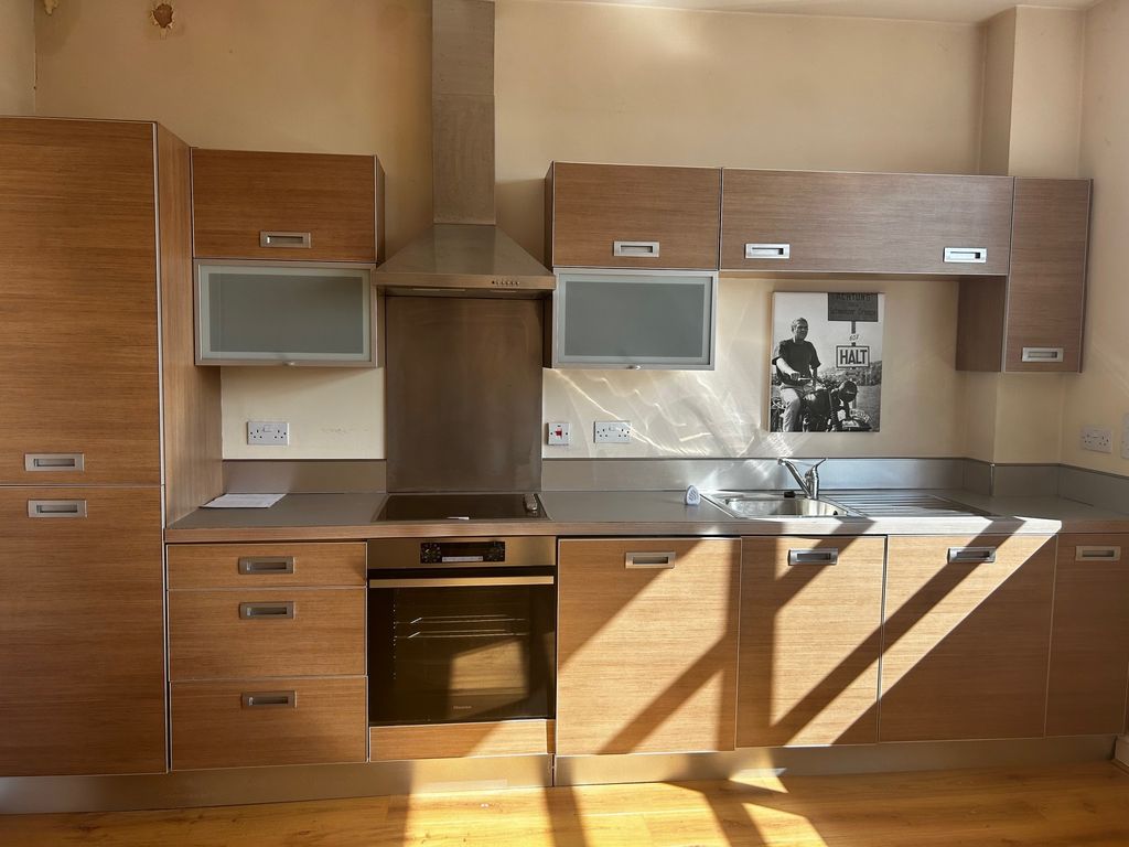 Property photo 3 of 16 Rsza