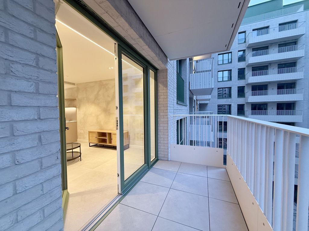 Property photo 2 of 9