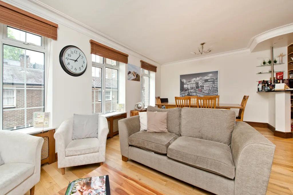 Stanhope Mews East, South Kensington, London SW7 – pohled 3