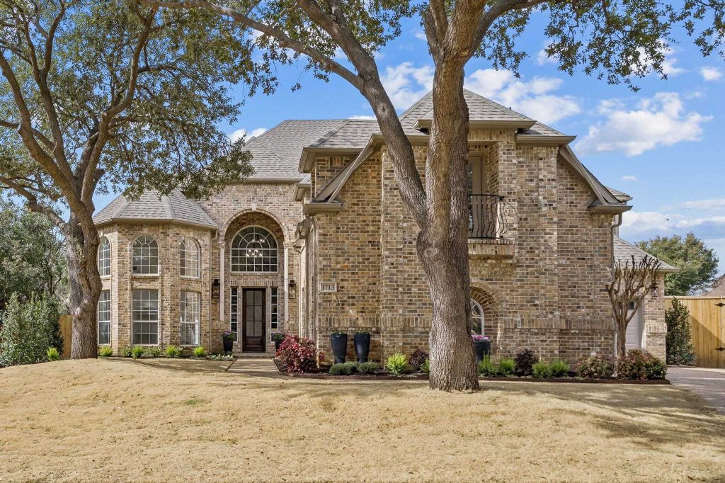 Property photo 1 of 31