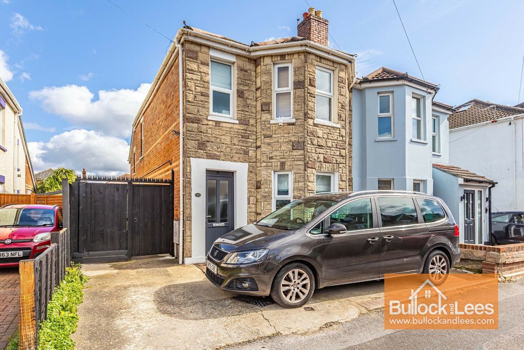 Property photo 1 of 23