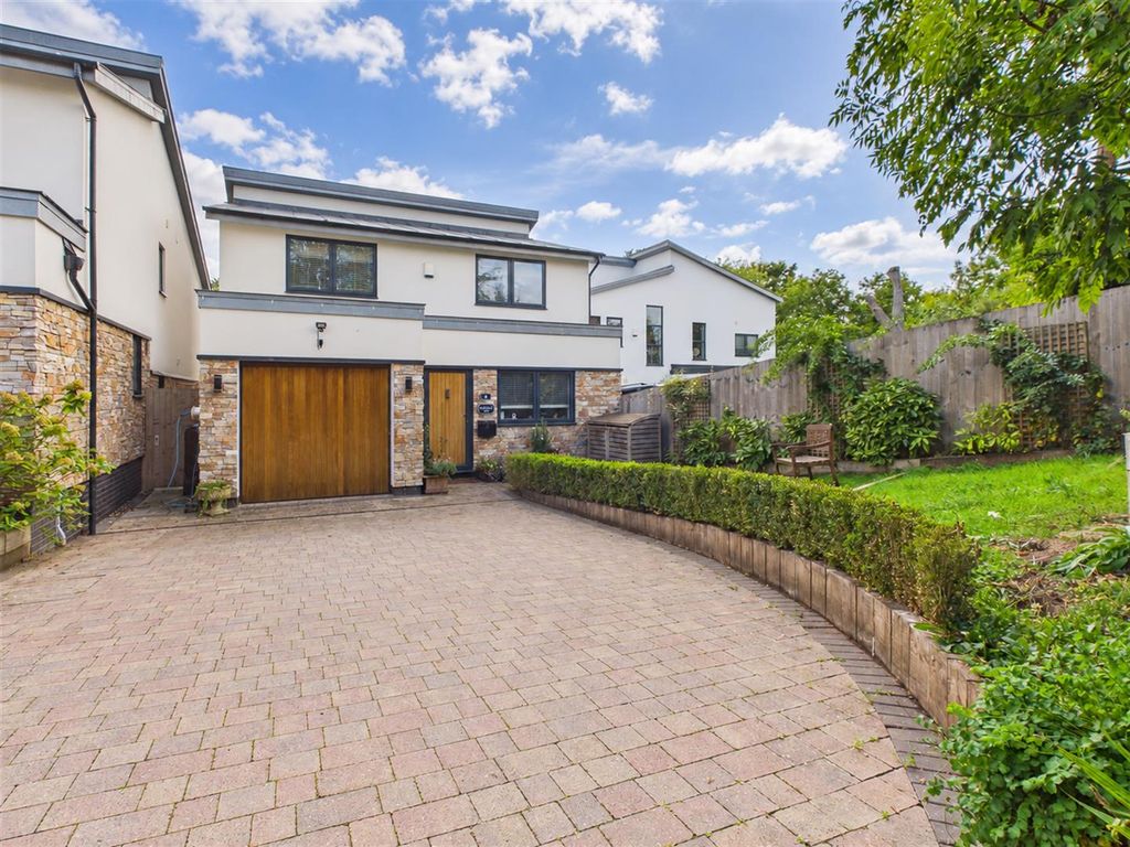 Property photo 1 of 30 Editedlarkhill4.Png