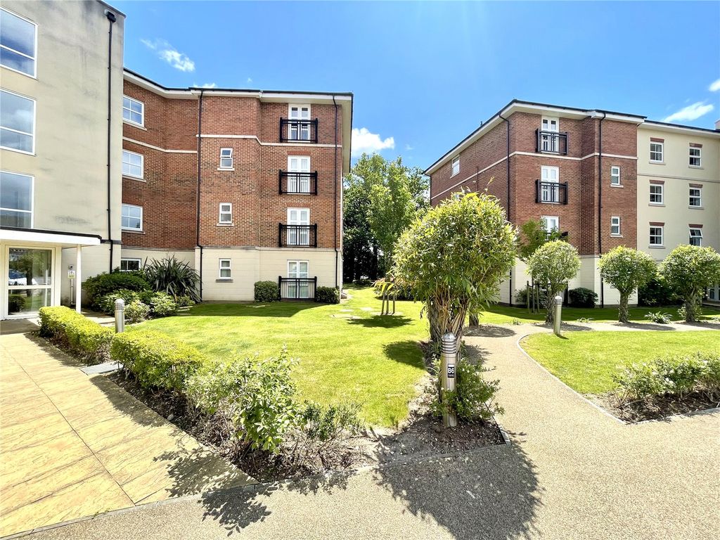 Property photo 3 of 12 Picture No. 01