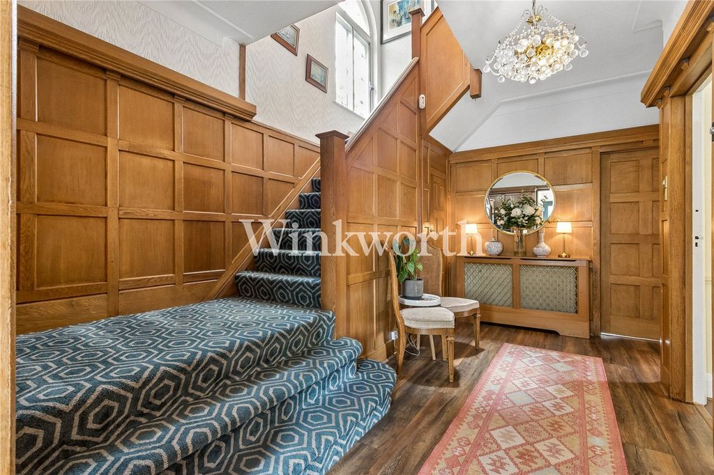 Property photo 3 of 20 Picture No. 05