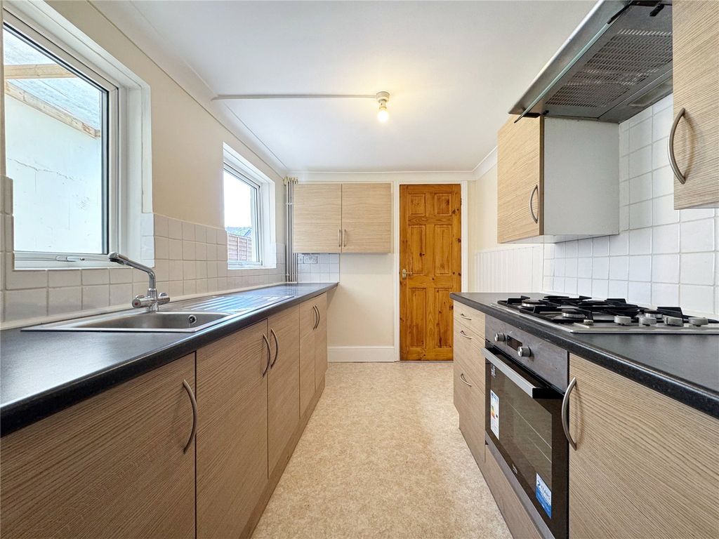 Property photo 2 of 12 Picture No. 05