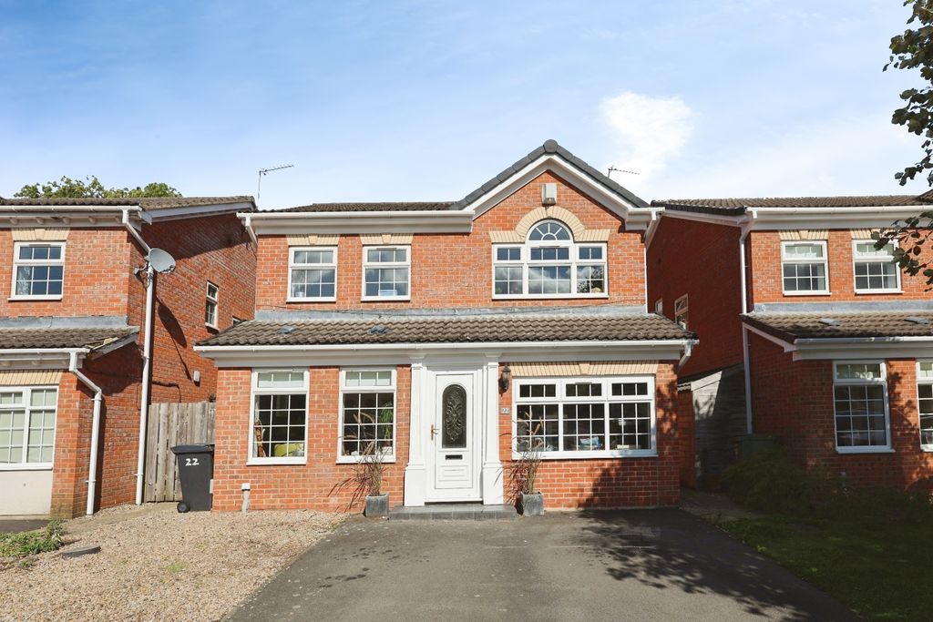 Property photo 1 of 17 Pbox-Img.Jpg