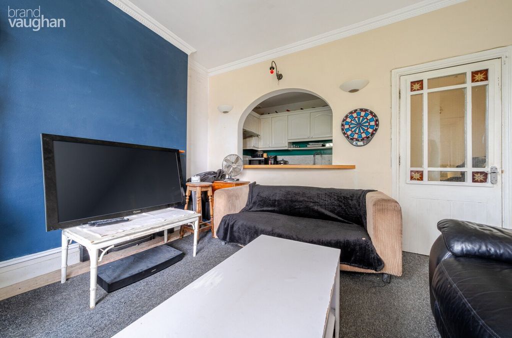 Property photo 3 of 16 756A2Da9-0660-434...