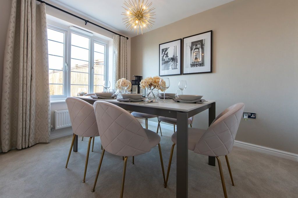 Property photo 3 of 11 Your Separate Dining Room To Hold Those Special Mealtimes