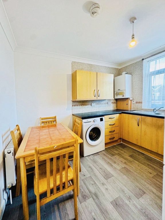 Property photo 2 of 11 Pbox-Img.Jpg