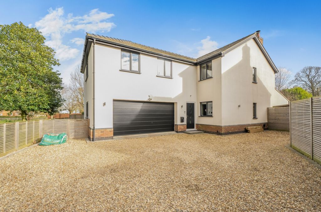 Property photo 1 of 18 1262605 (1)
