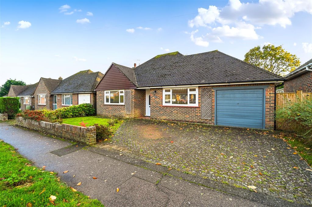 Property photo 1 of 18 74 Pebsham Lane Tn40 (1).Jpg