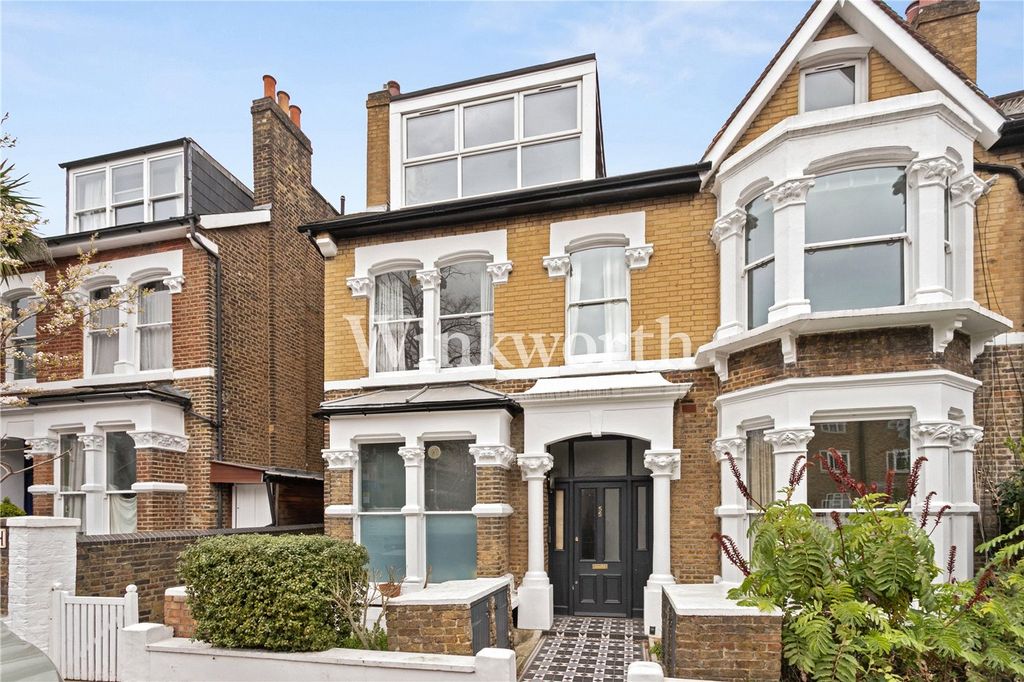 Property photo 1 of 13 Picture No. 23