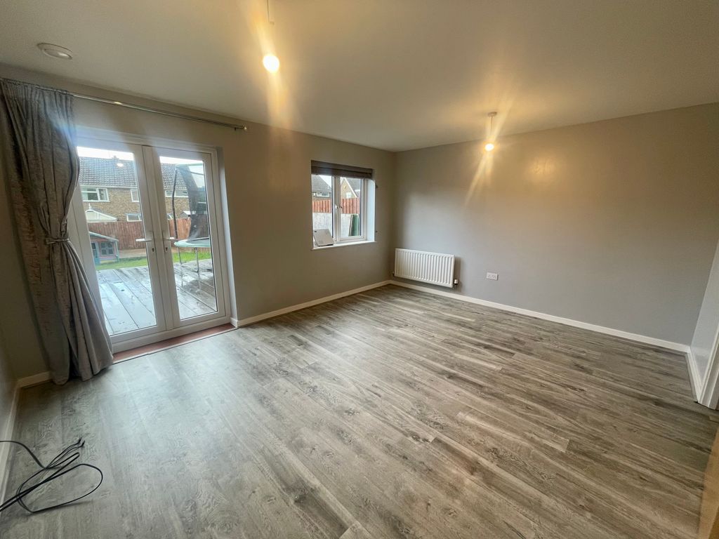 Property photo 1 of 13 Annex