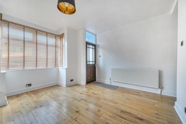 Property photo 3 of 21 Reception Room
