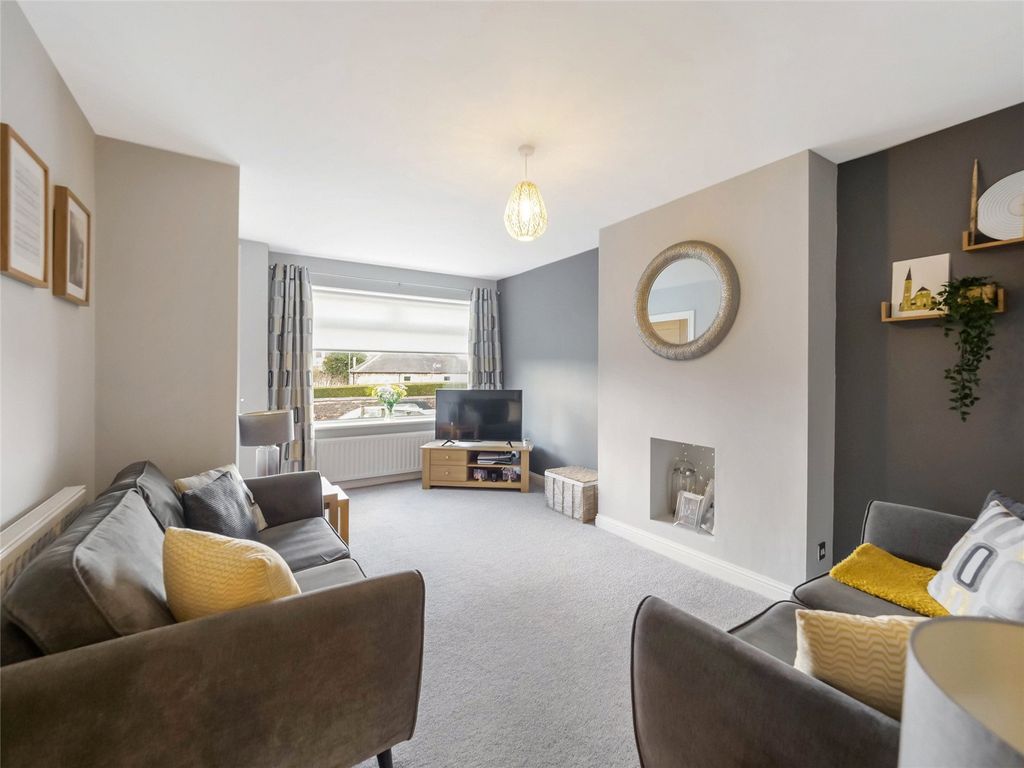 Property photo 3 of 21 Picture No. 03