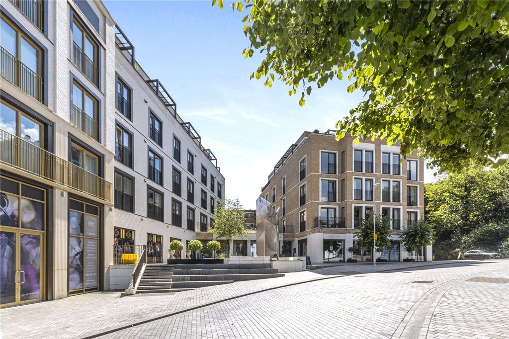 Property photo 1 of 11 Potteries