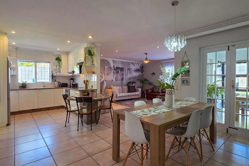 Property photo 3 of 47 1TV1739218