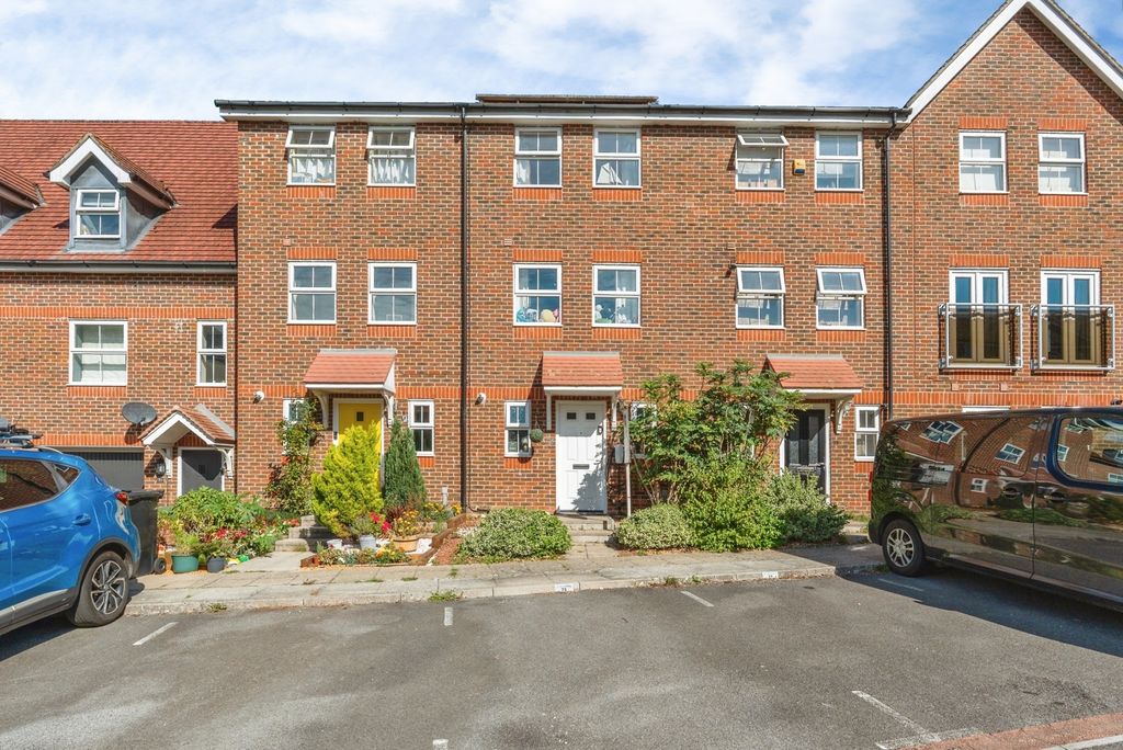 Property photo 1 of 18 Pbox-Img.Jpg
