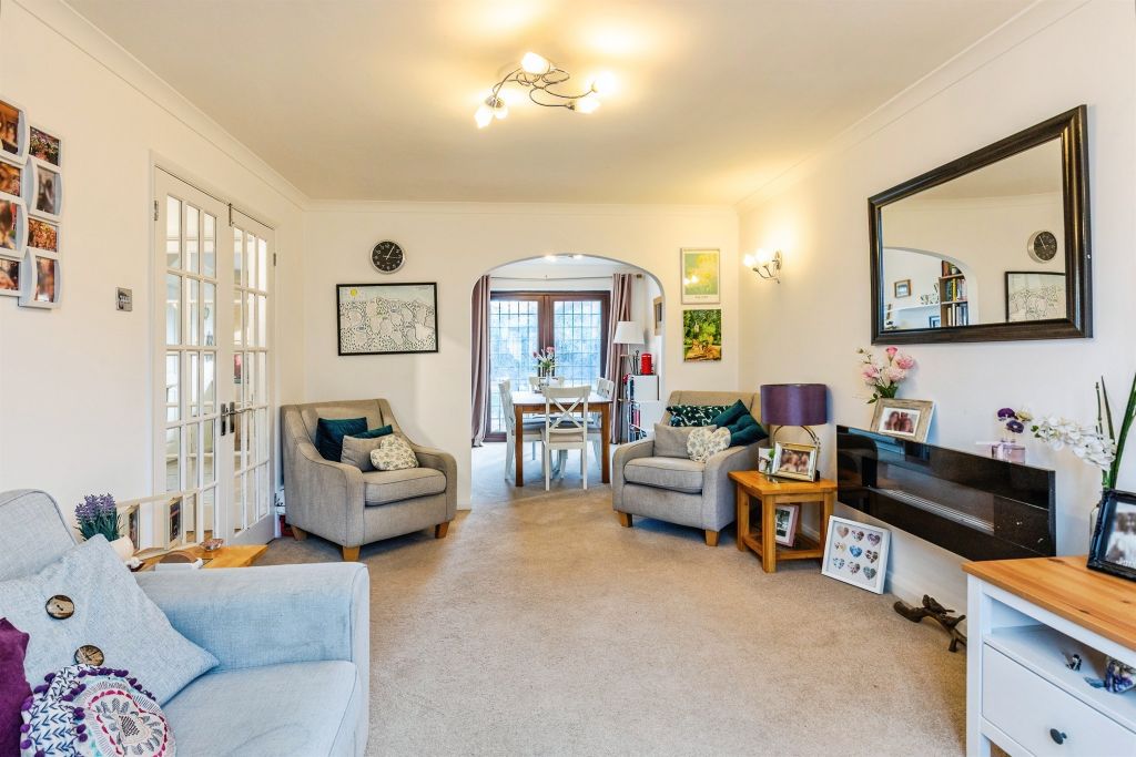 Property photo 2 of 22