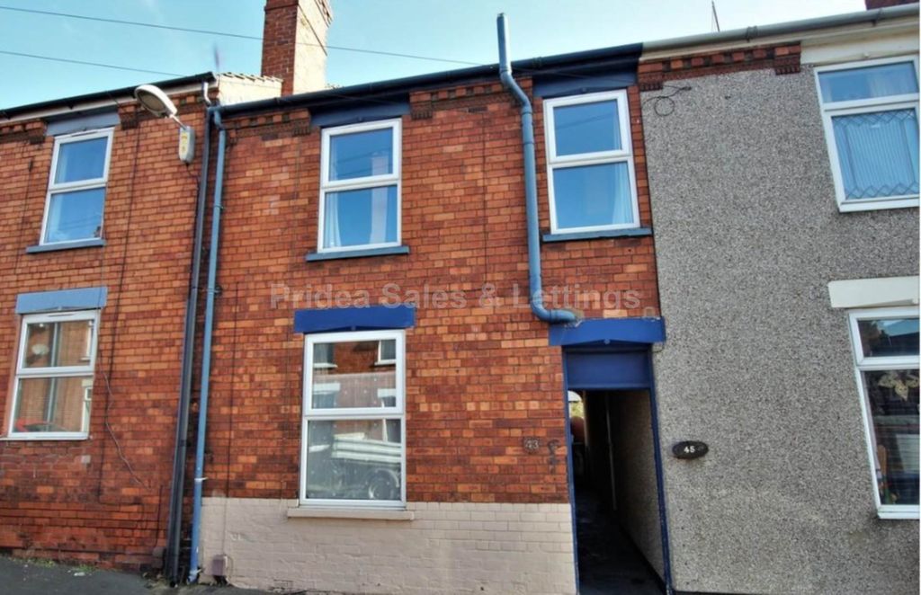 Property photo 1 of 2