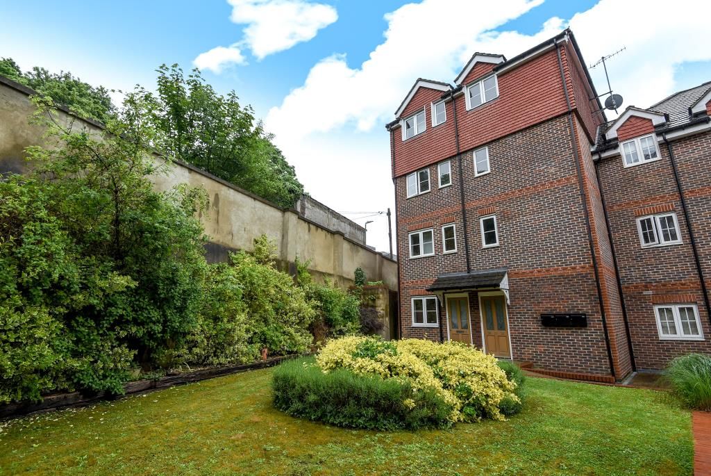 Property photo 3 of 9 Communal