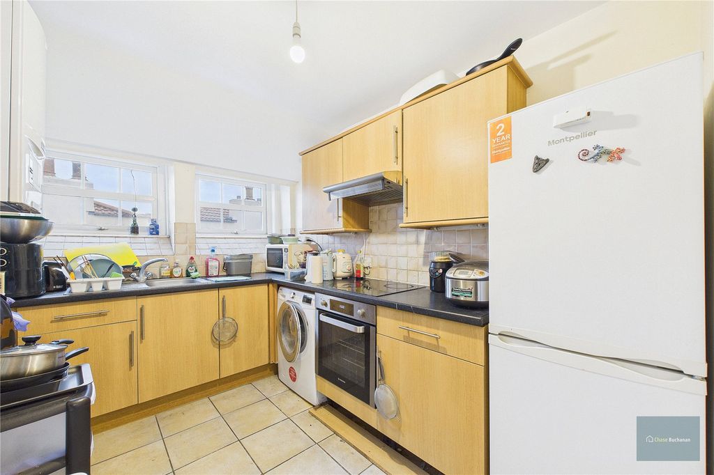 Property photo 3 of 9 Picture No. 06