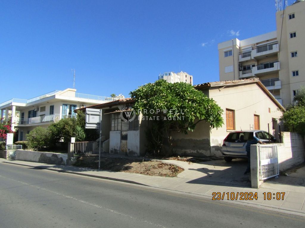 Property photo 1 of 8