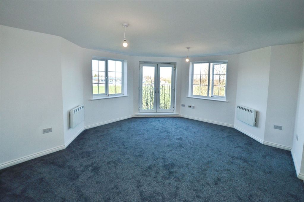 Property photo 2 of 12 Picture No. 05