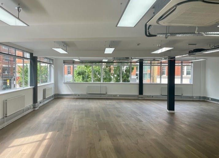 Property photo 1 of 7 Interior3.Jpg