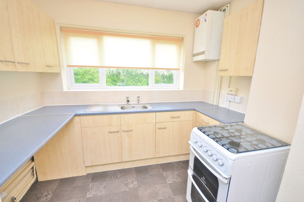 Property photo 2 of 7 Photo 02