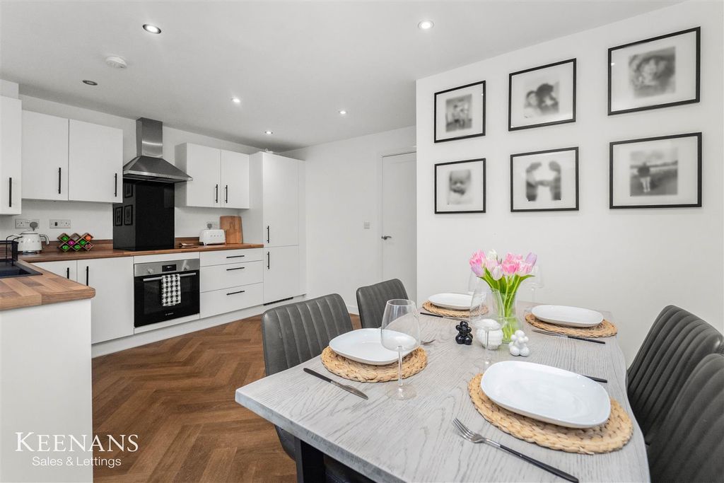 Property photo 1 of 47 2.Jpg