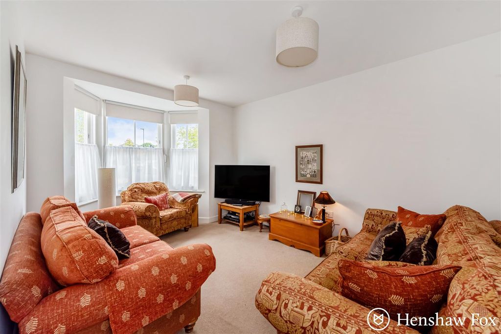 Property photo 3 of 15 Ph12_6776163 - Copy.Jpg
