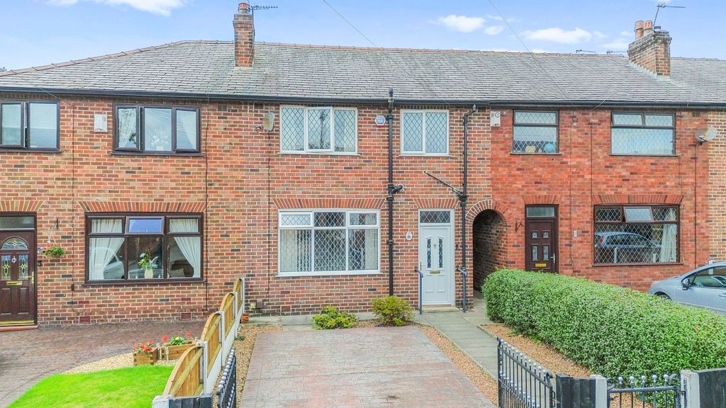 Property photo 1 of 17